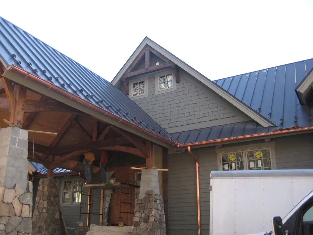 Craftsman Roofing team delivering quality roofing work in Guthriesville